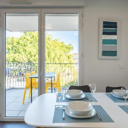 Bluemary - Spacieux T3 Garage Balcon *