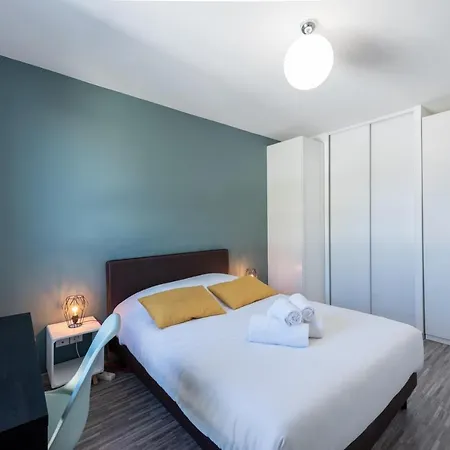 Bluemary - Spacieux T3 Garage Balcon * Lyon