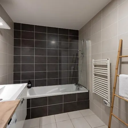 Bluemary - Spacieux T3 Garage Balcon Apartament Lyon